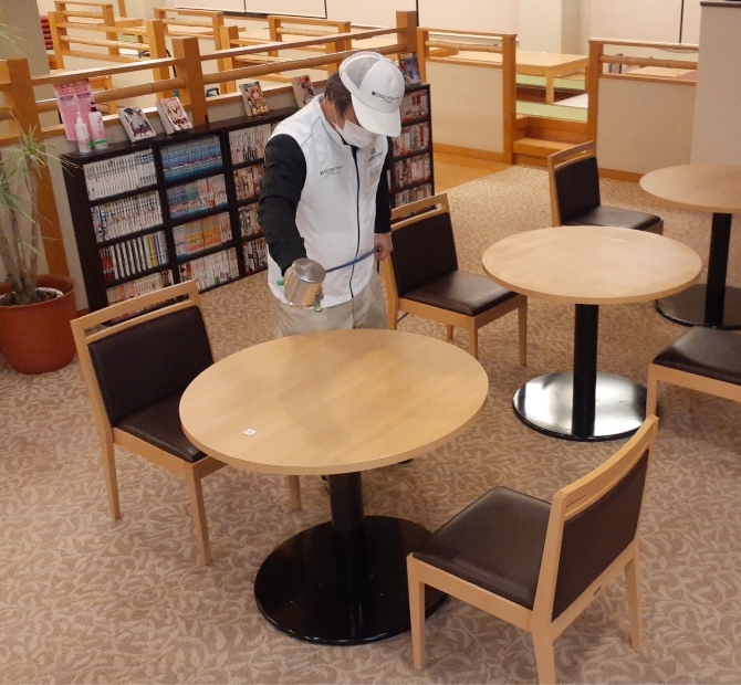 デオファクターの施工風景